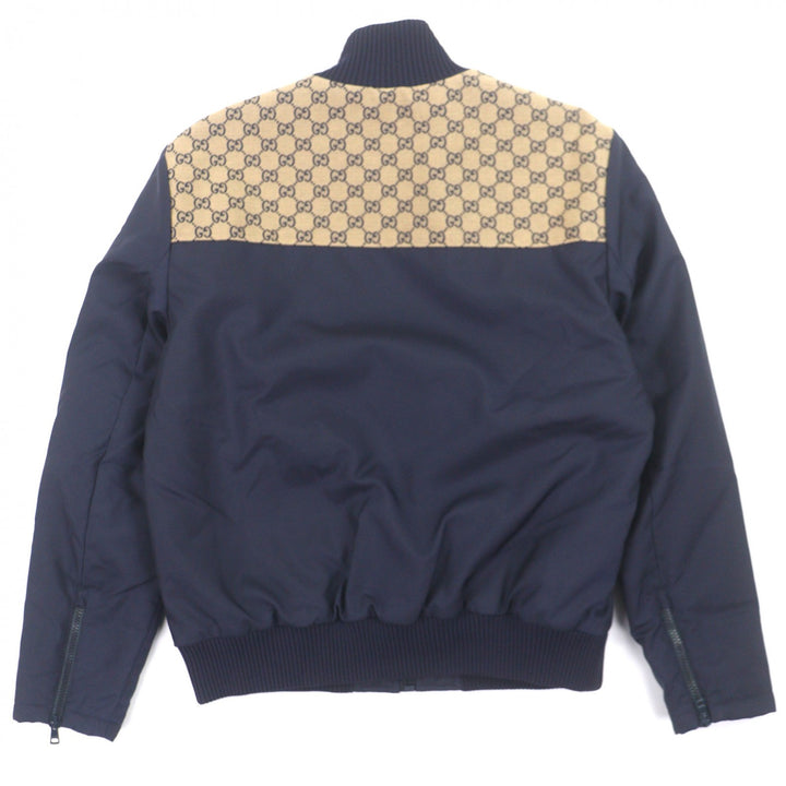 美品▼GUCCI グッチ 24SS 770762 GGキャンバス ロゴワッペン 中綿入り ジップアップ ブルゾン ジャケット ネイビー ベージュ 50 正規品