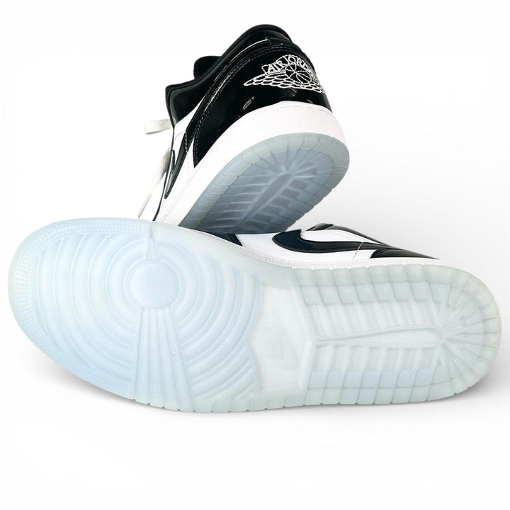 未使用品▲NIKE ナイキ DV1309 100 AIR JORDAN 1 LOW SE ダンク レザー スニーカー ホワイト ブラック 27.5 箱付き メンズ
