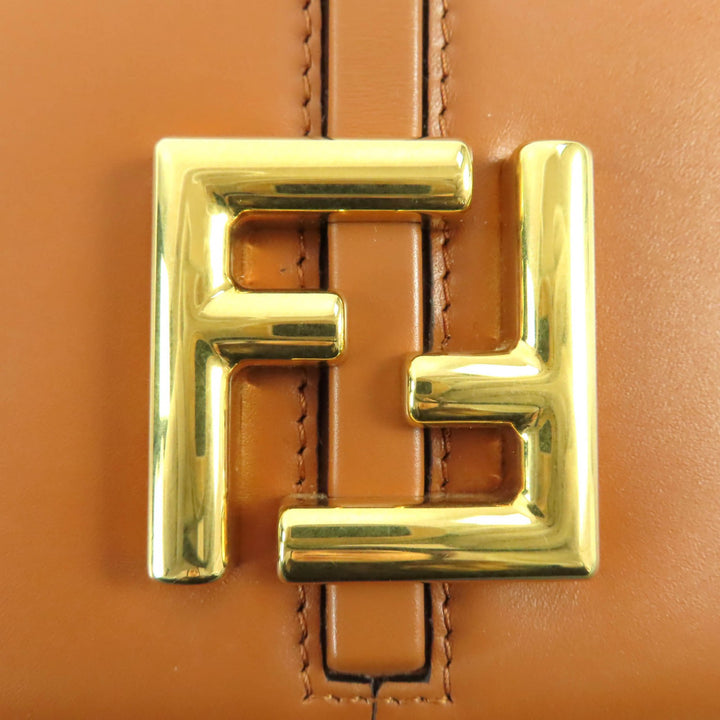 極美品◇FENDI フェンディ 8BS082 カモン スモール FFロゴ金具付 レザー サッチェルバッグ ショルダーバッグ ブラウン ゴールド金具 伊製