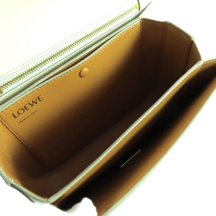 美品★LOEWE ロエベ ゴヤ ミディアム ライトゴースト アナグラム レザー ショルダーバッグ ゴールド金具 保存袋付 スペイン製 レディース