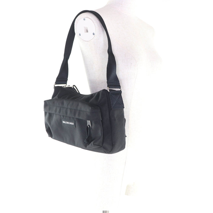 極美品★BALENCIAGA バレンシアガ 787574 ロゴ入り エクスプローラー ナイロン ワンショルダーバッグ ブラック イタリア製 レディース
