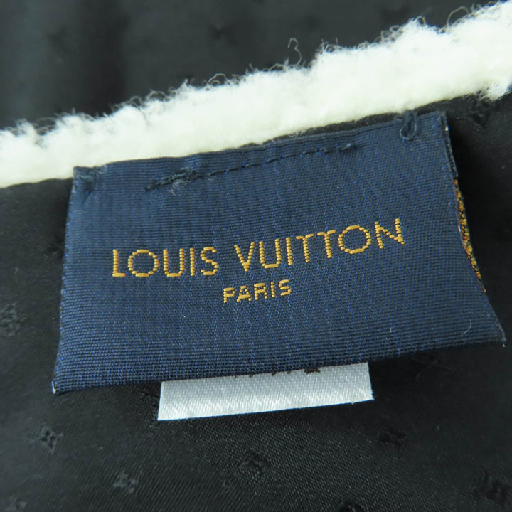美品☆LOUIS VUITTON ルイヴィトン M77054 エシャルプ・シャーリング LVロゴ シアリングムートン マフラー アイボリー 伊製 正規品