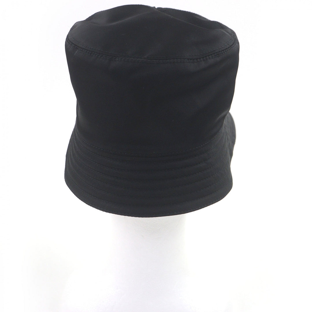 極美品□PRADA プラダ 2HC350 Re-Nylon トライアングルロゴ 三角プレート バケットハット 帽子 ブラック L イタリア製 正規品 メンズ