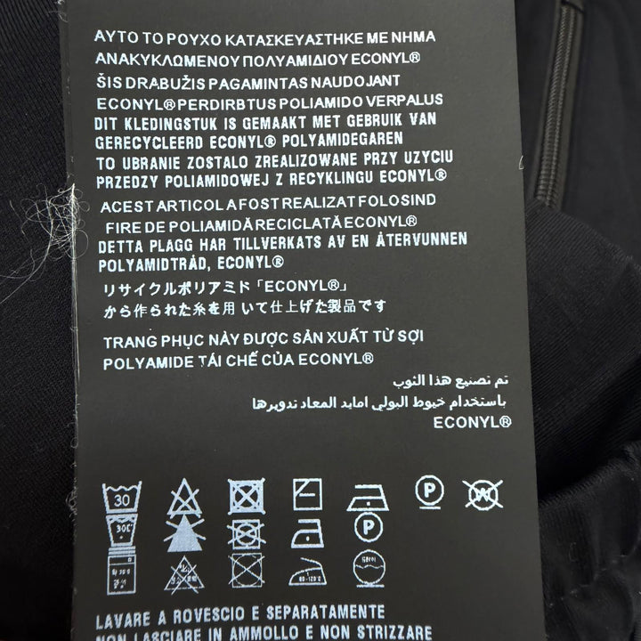 美品□PRADA プラダ 2022年製 UJP209 トライアングルロゴ Re-Nylon テクニカルコットン ジョガーパンツ ブラック S イタリア製 正規品