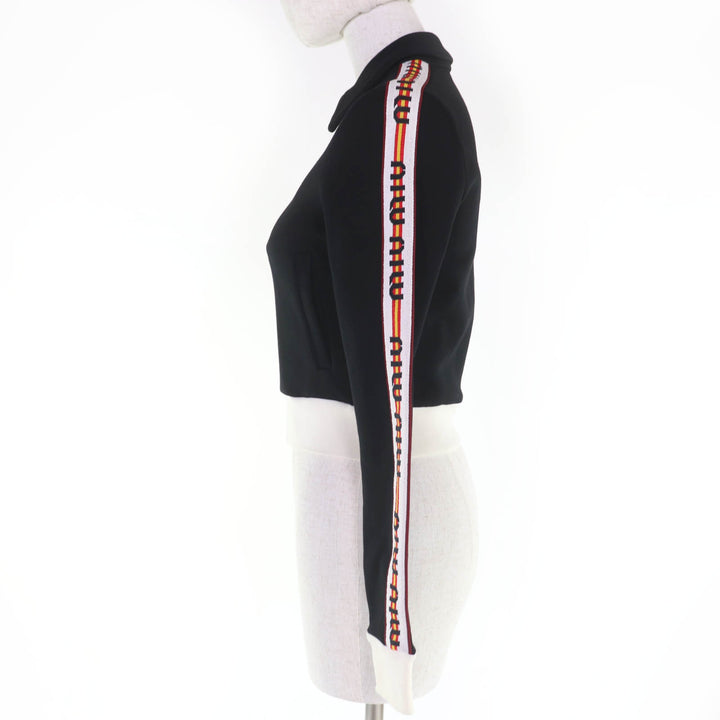 極美品☆MIUMIU ミュウミュウ MJL604 コットン ロゴテープ クロップド ZIP UP ジャケット ブラック S イタリア製 正規品 レディース