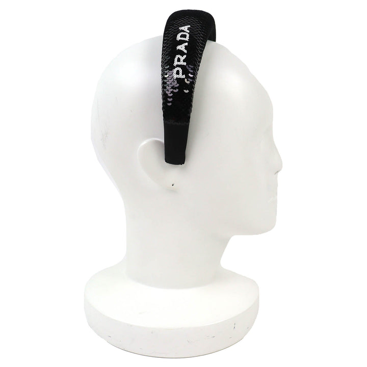 極美品△PRADA プラダ 1IH019 ロゴ スパンコール カチューシャ ヘアバンド ヘッドバンド ヘアアクセサリー ブラック レディース オススメ