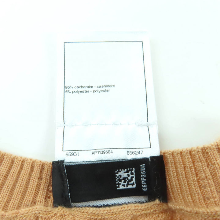 極美品★CHANEL シャネル 23A P75335 ココマークプレート付 クルーネック 長袖 カシミヤ ニット オレンジ系 36 伊製 正規品 レディース
