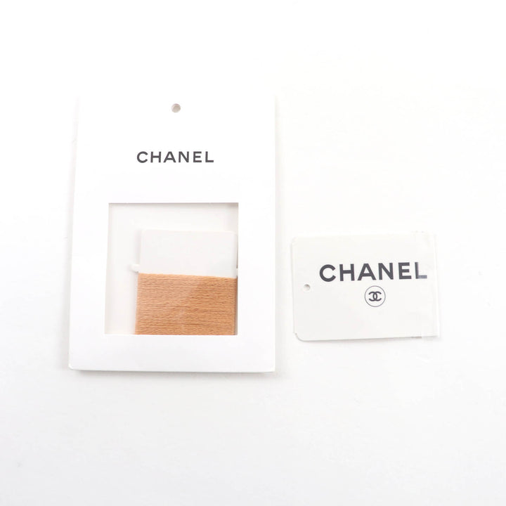 極美品★CHANEL シャネル 23A P75335 ココマークプレート付 クルーネック 長袖 カシミヤ ニット オレンジ系 36 伊製 正規品 レディース