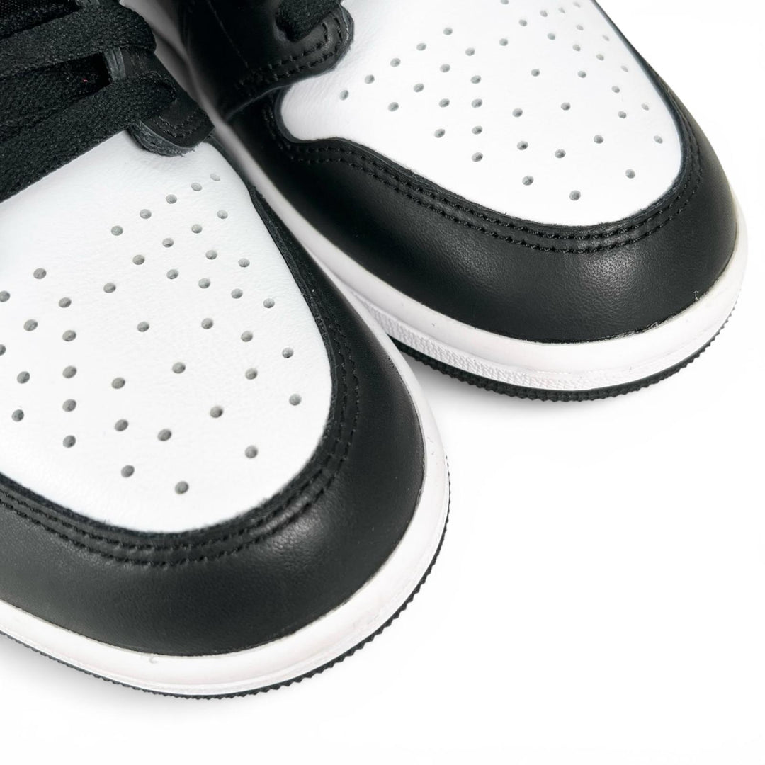 未使用品▲NIKE ナイキ DZ5485-010 AIR JORDAN 1 RETRO HIGH OG ハイカットスニーカー ブラック ホワイト 27 箱付き メンズ
