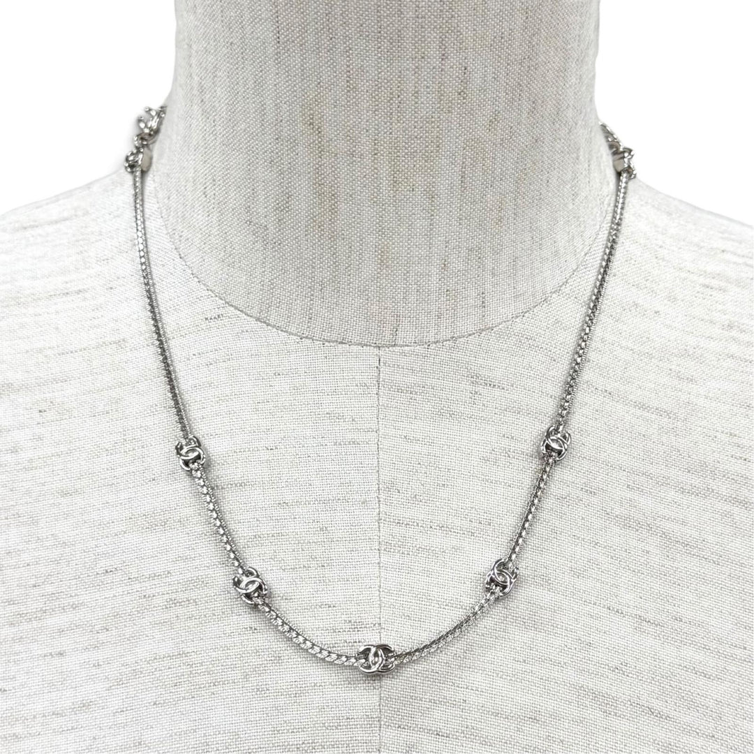 極美品★CHANEL シャネル A25V ココマーク チェーン ネックレス チョーカー アクセサリー シルバー フランス製 レディース 箱・保存袋付