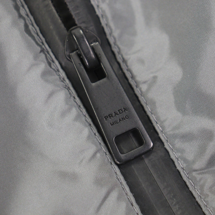美品▼PRADA プラダ SJC547 スタンドカラー 切替デザイン ZIP トラックジャケット ブルゾン ナイロンジャケット グレー XL 正規品 メンズ