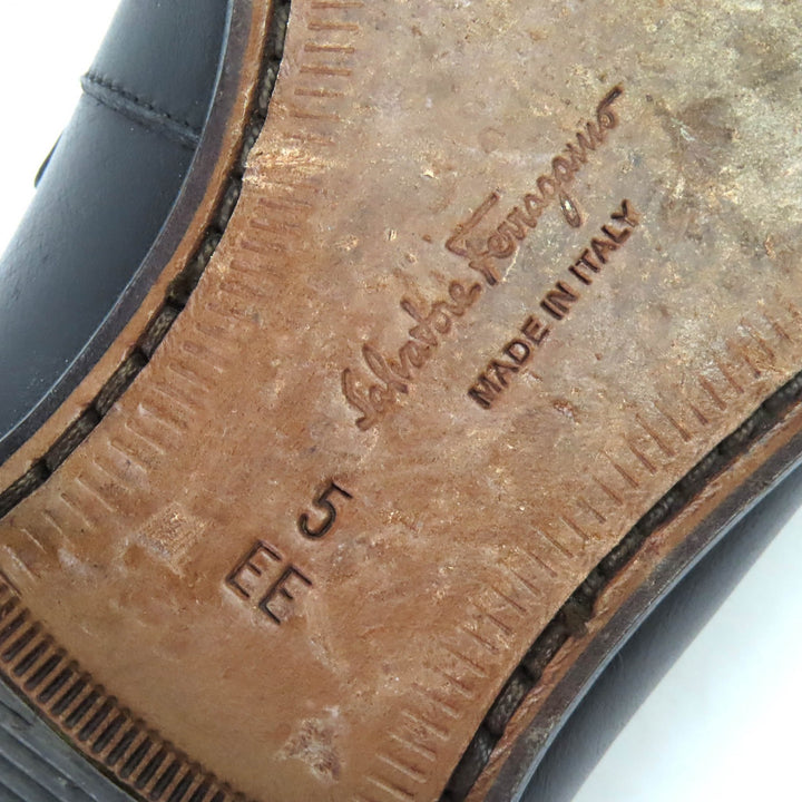 美品△Salvatore Ferragamo サルヴァトーレフェラガモ ASTEN ダブルガンチーニ レザー ローファー ブラック 5EE 伊製