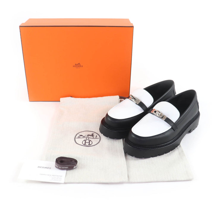 未使用品★HERMES エルメス 25AW モカシン アイコン ケリーバックル レザー ローファー ブラック ホワイト 37.5 箱・保存袋付 イタリア製