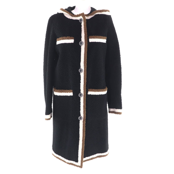 極美品★CHANEL シャネル P54568 裏地シルク100％ ココマークチェーンボタン フード付 ムートンコート ブラック 34 フランス製 正規品
