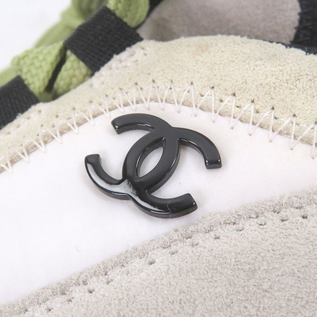 美品□CHANEL シャネル G35617 一部スウェードレザー 20K ココマーク ローカットスニーカー ベージュ系 39 イタリア製 メンズ レディース
