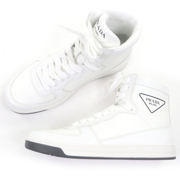 極美品□PRADA プラダ 1T638M トライアングルロゴ 三角ロゴ ハイカットスニーカー レザーシューズ ホワイト 6 メンズ オススメ◎