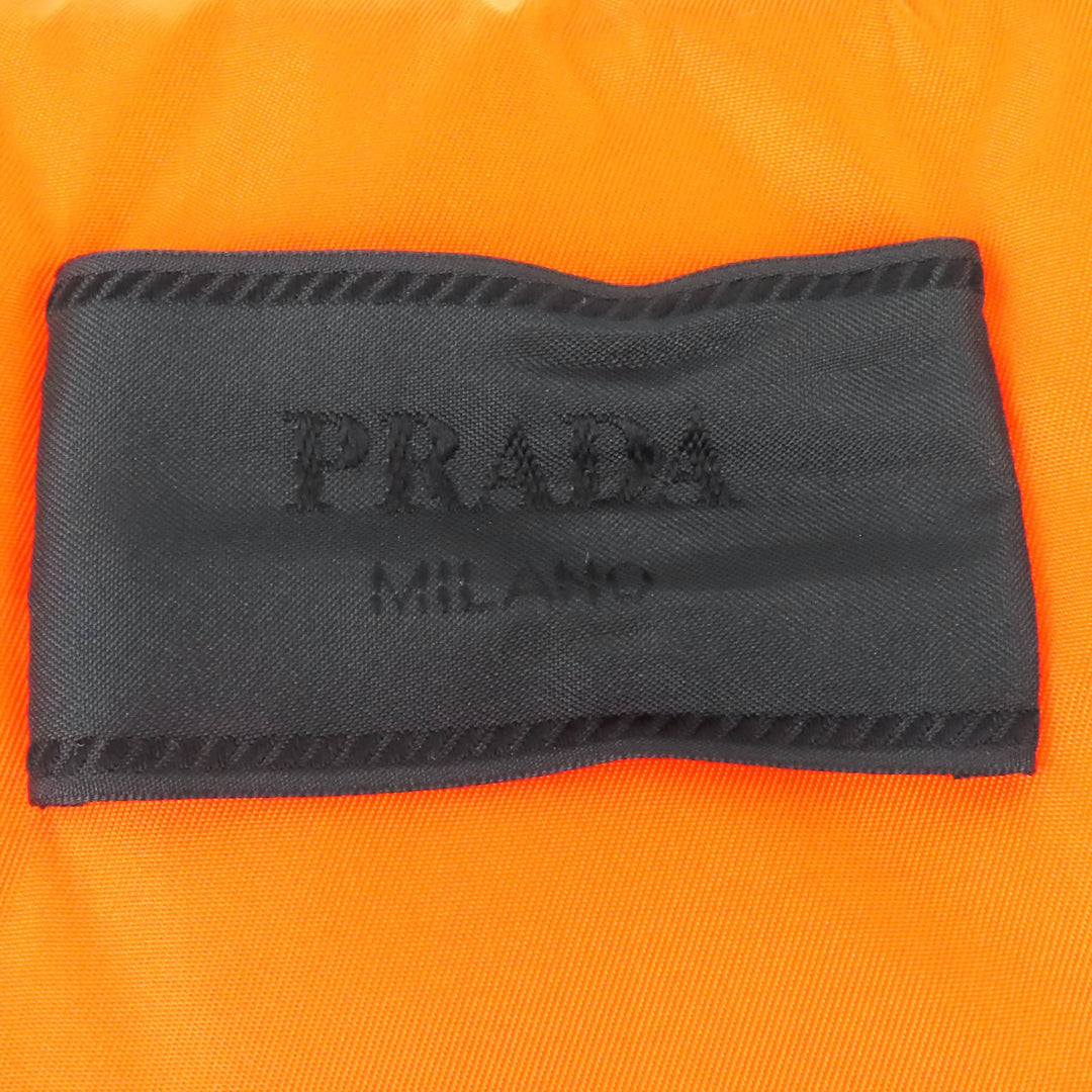 極美品△PRADA プラダ 23AW SGC386 トライアングルロゴ パデッドナイロンベスト RE-NYLON プルオーバーダウンベスト カーキ S 正規品