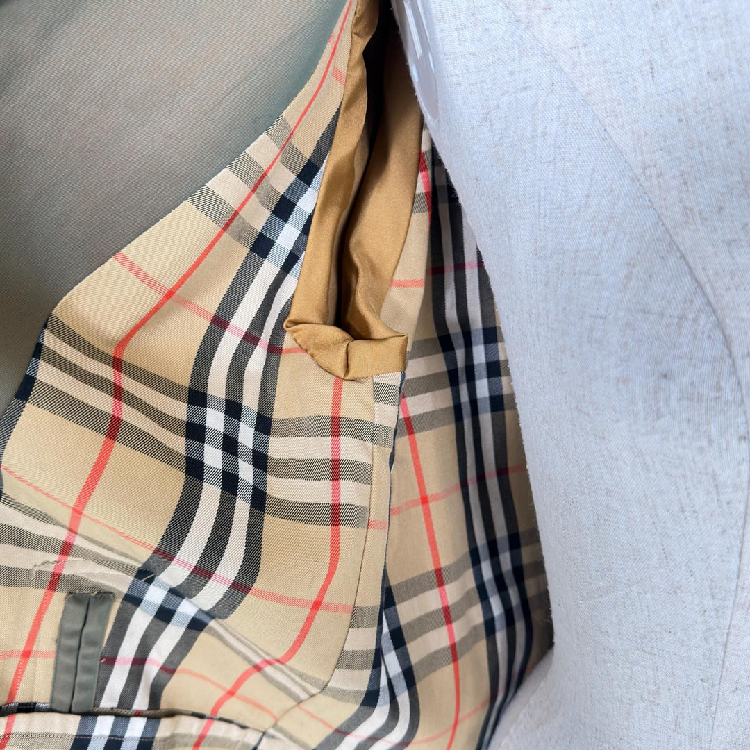 良品◇Burberrys バーバリー ヴィンテージ FDO80-039-79 コットン100％ 裏ノバチェック柄 ベルト付き ステンカラーコート 玉虫色 7AR