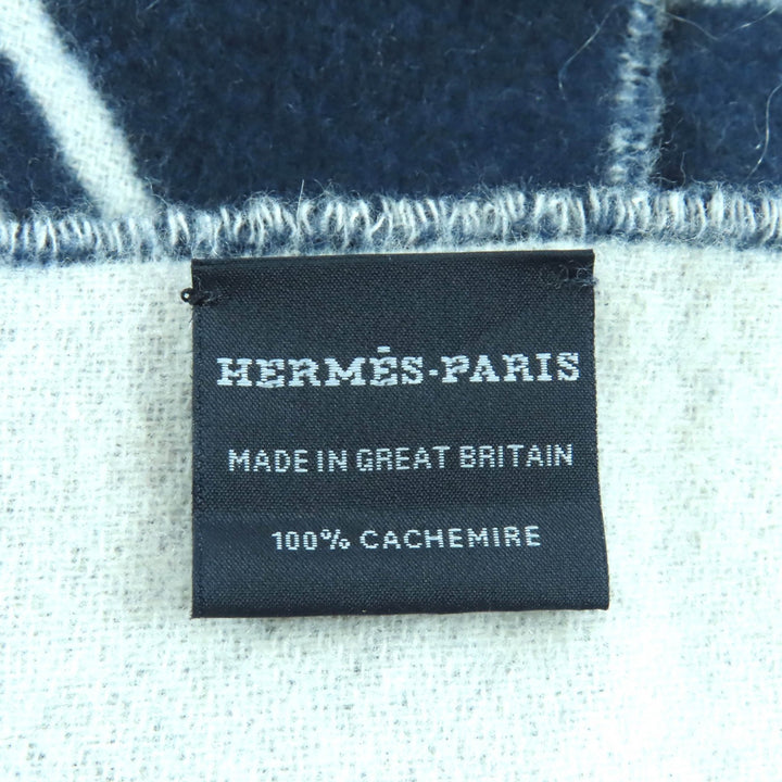極美品★HERMES エルメス カザック・ヴァーグ カシミヤ100％ フリンジ付き マフラー ネイビー ホワイト 箱付き 英国製 レディース