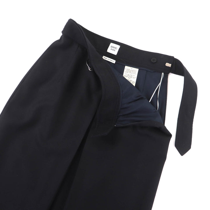 極美品★HERMES エルメス 22AW 2H0304DN ウール混 ベルトデザイン ボックスプリーツ 膝丈 スカート ブラック 38 仏製 正規品 レディース