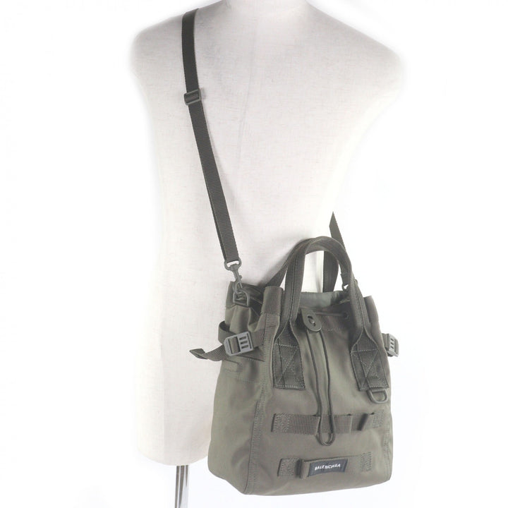 美品□BALENCIAGA バレンシアガ 644029 ARMY アーミー リサイクルポリアミド 2WAY ハンドバッグ ショルダーバッグ カーキ メンズ