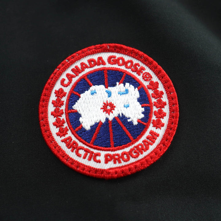 良品★CANADA GOOSE カナダグース 2580LA ROSSCLAIR PARKA ファー・フード・ロゴワッペン付 ダウンコート ブラック S/P カナダ製 正規品