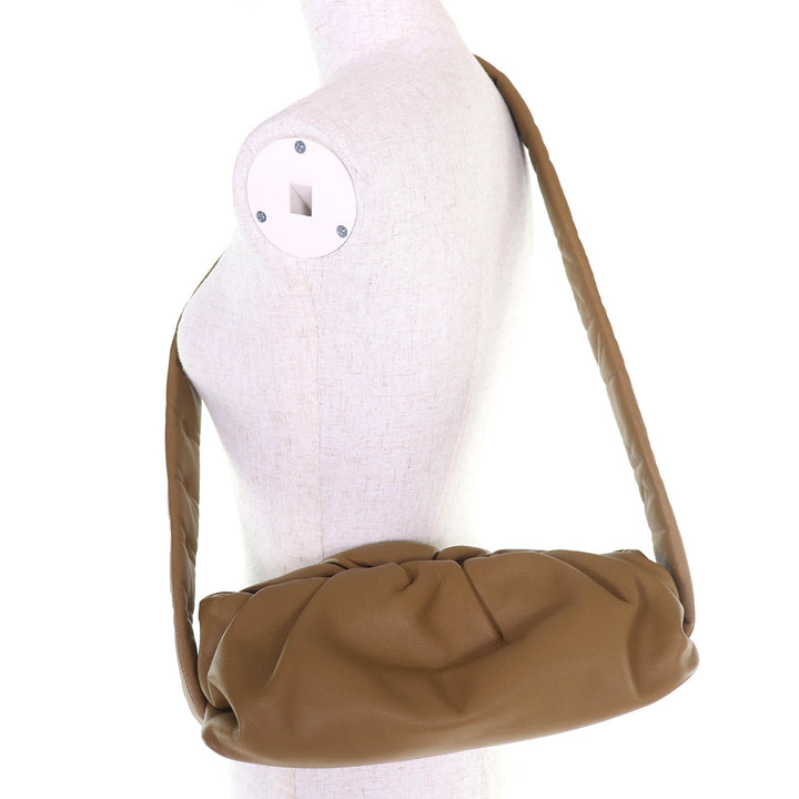 美品△BOTTEGAVENETA ボッテガヴェネタ 620954 ザ ボディポーチ ラムレザー シャーリング ボディバッグ ブラウン イタリア製 レディース