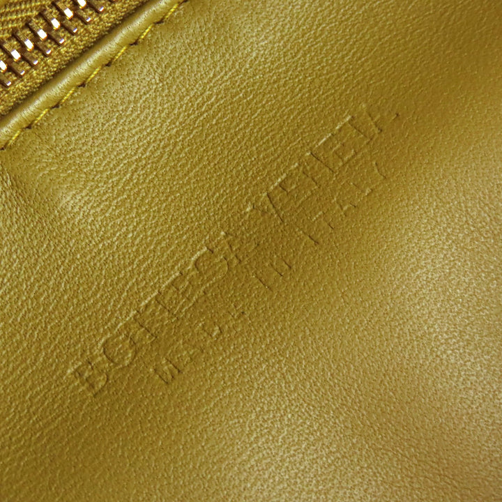 美品△BOTTEGAVENETA ボッテガヴェネタ 620954 ザ ボディポーチ ラムレザー シャーリング ボディバッグ ブラウン イタリア製 レディース