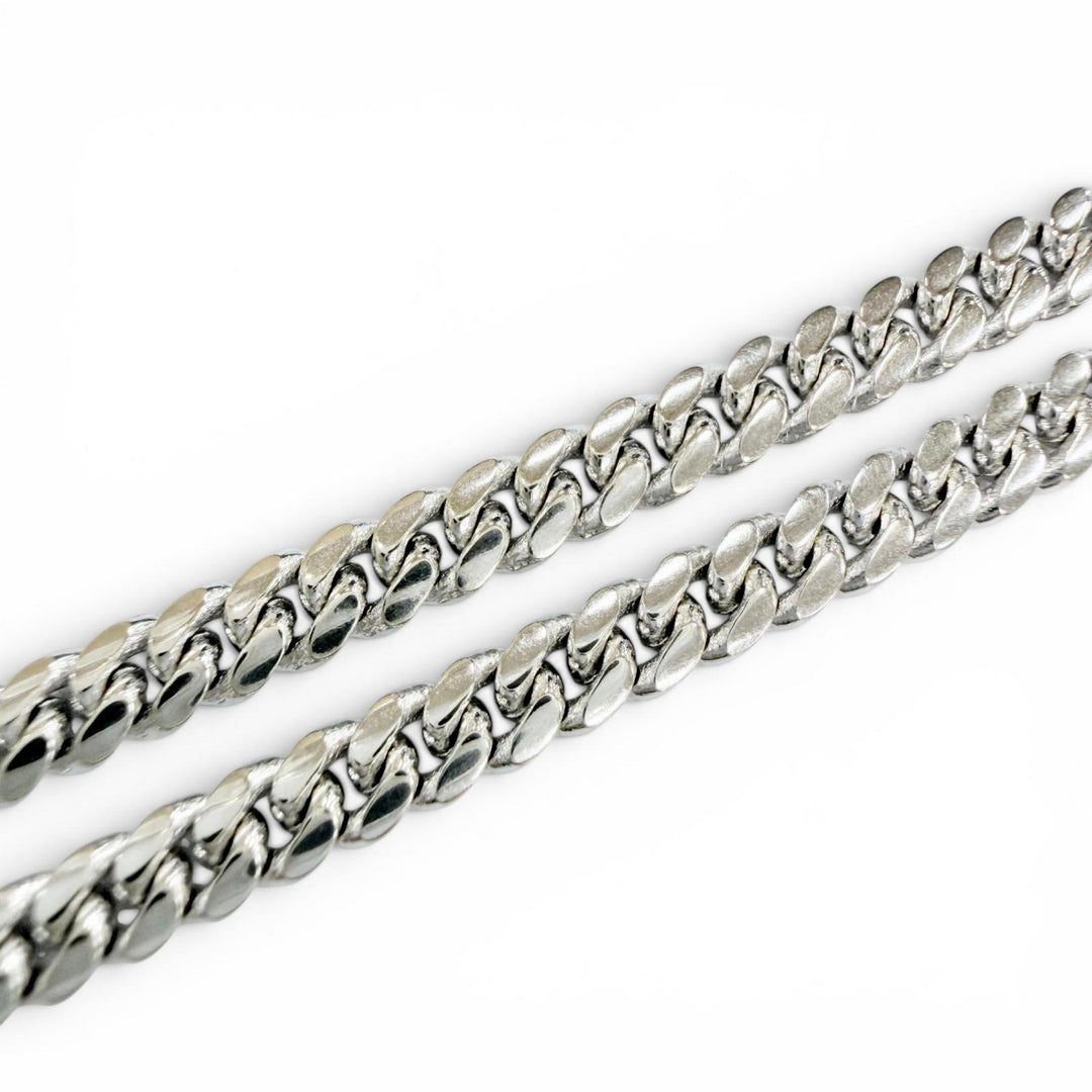 極美品◇AVALANCHE アヴァランチ マイアミ 10K 幅3.2mm 全長50.6cm チェーンネックレス ホワイトゴールド 重量15.53g 箱・ケース付き