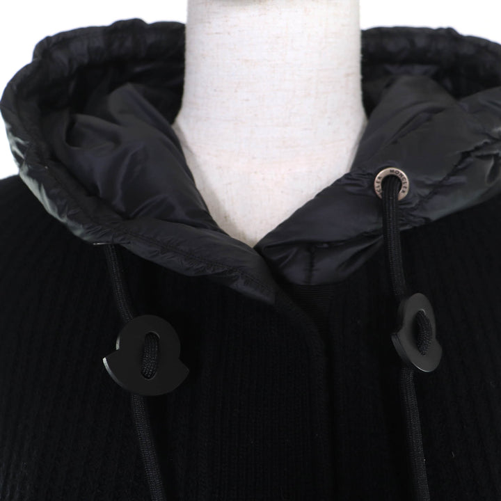 美品☆MONCLER モンクレール 2022年製 CARDIGAN ウール100％ ロゴワッペン・フード付 ニット切り替え ダウンコート ブラック L 正規品