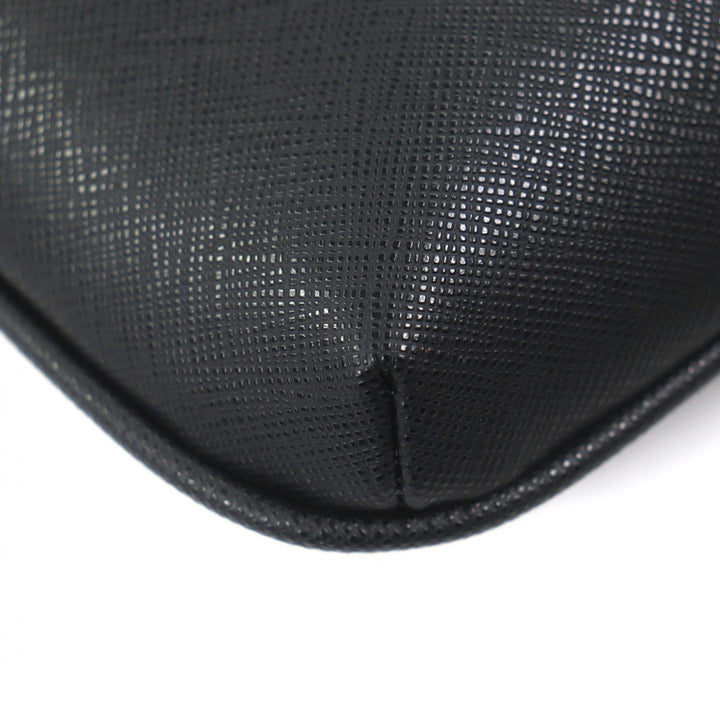 未使用品▼EMPORIO ARMANI エンポリオ アルマーニ レザー イーグルロゴ ボディバッグ ショルダーバッグ ブラック シルバー金具 メンズ
