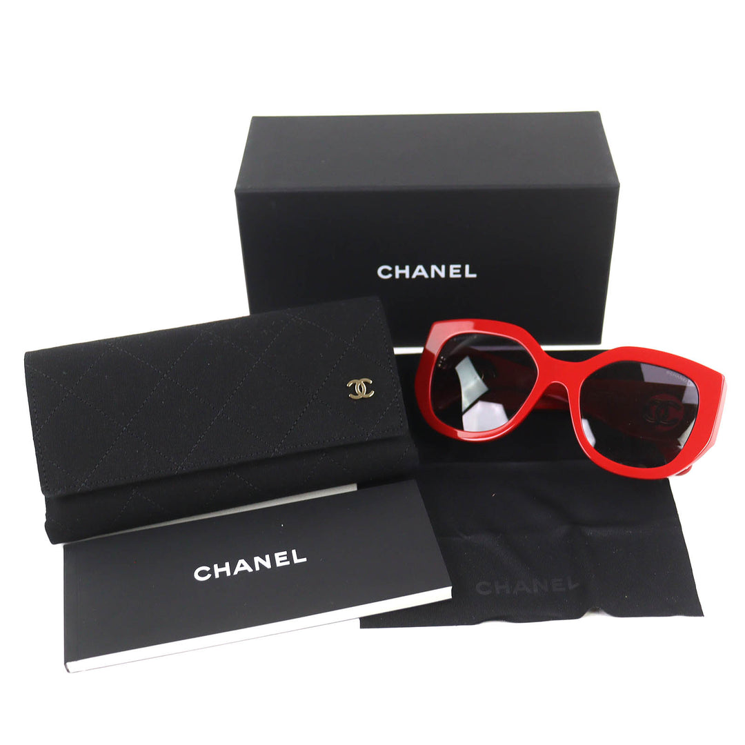 極美品△CHANEL シャネル 5550-A ココマーク バタフライ シェイプ サングラス レッド 55□20 140 デモレンズ 箱・ケース付き イタリア製