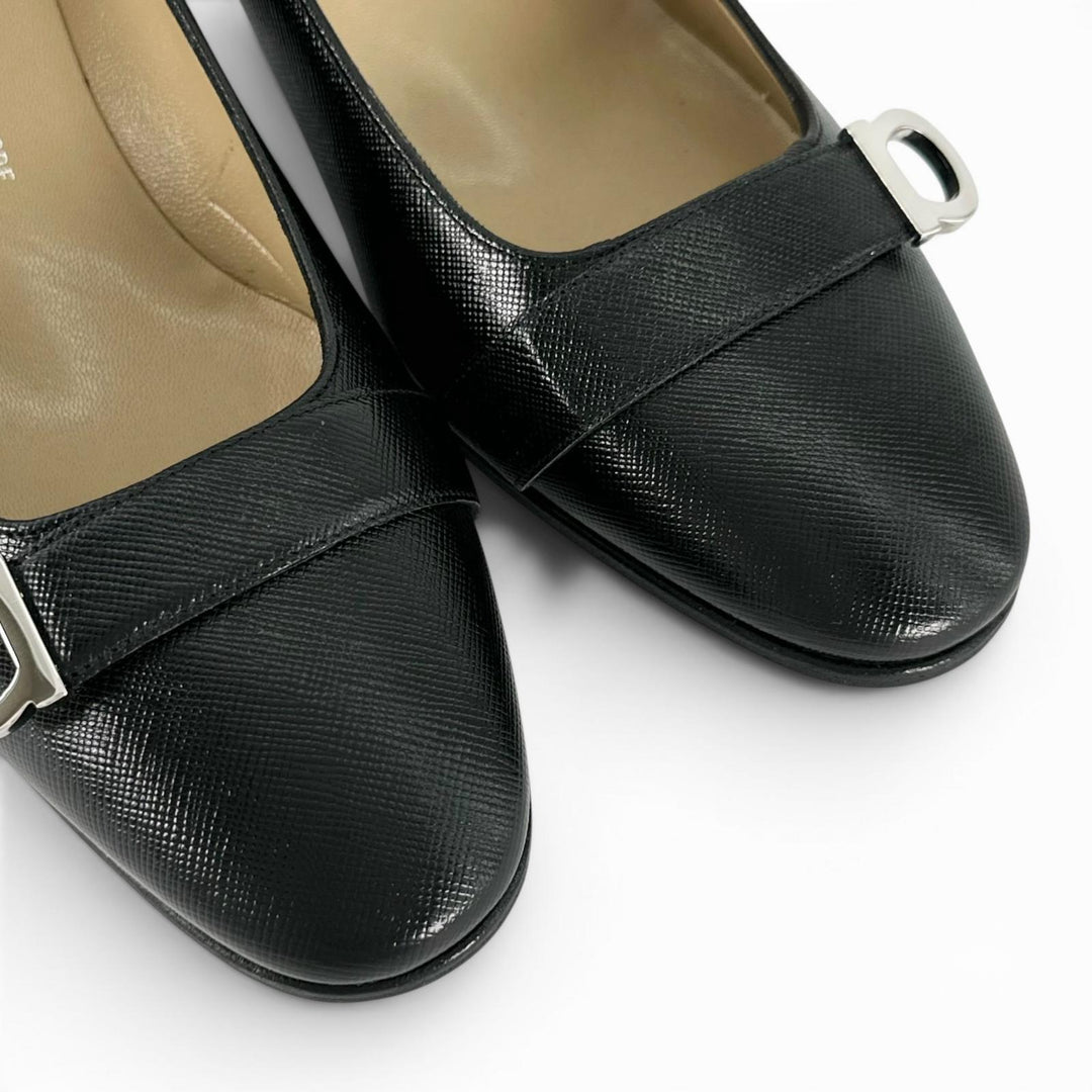 未使用品▲Salvatore Ferragamo サルヴァトーレフェラガモ ガンチーニ金具 レザー パンプス ブラック シルバー金具 7 伊製 レディース