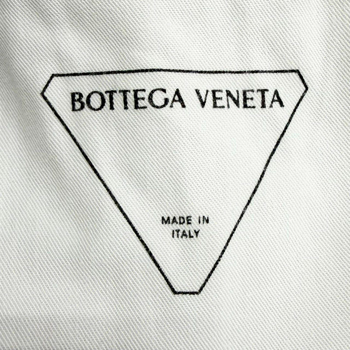 美品△BOTTEGAVENETA ボッテガヴェネタ 2024年製 802384 コットン100% レザーワッペン ボタンフライ デニムパンツ グレー 46 伊製 正規品