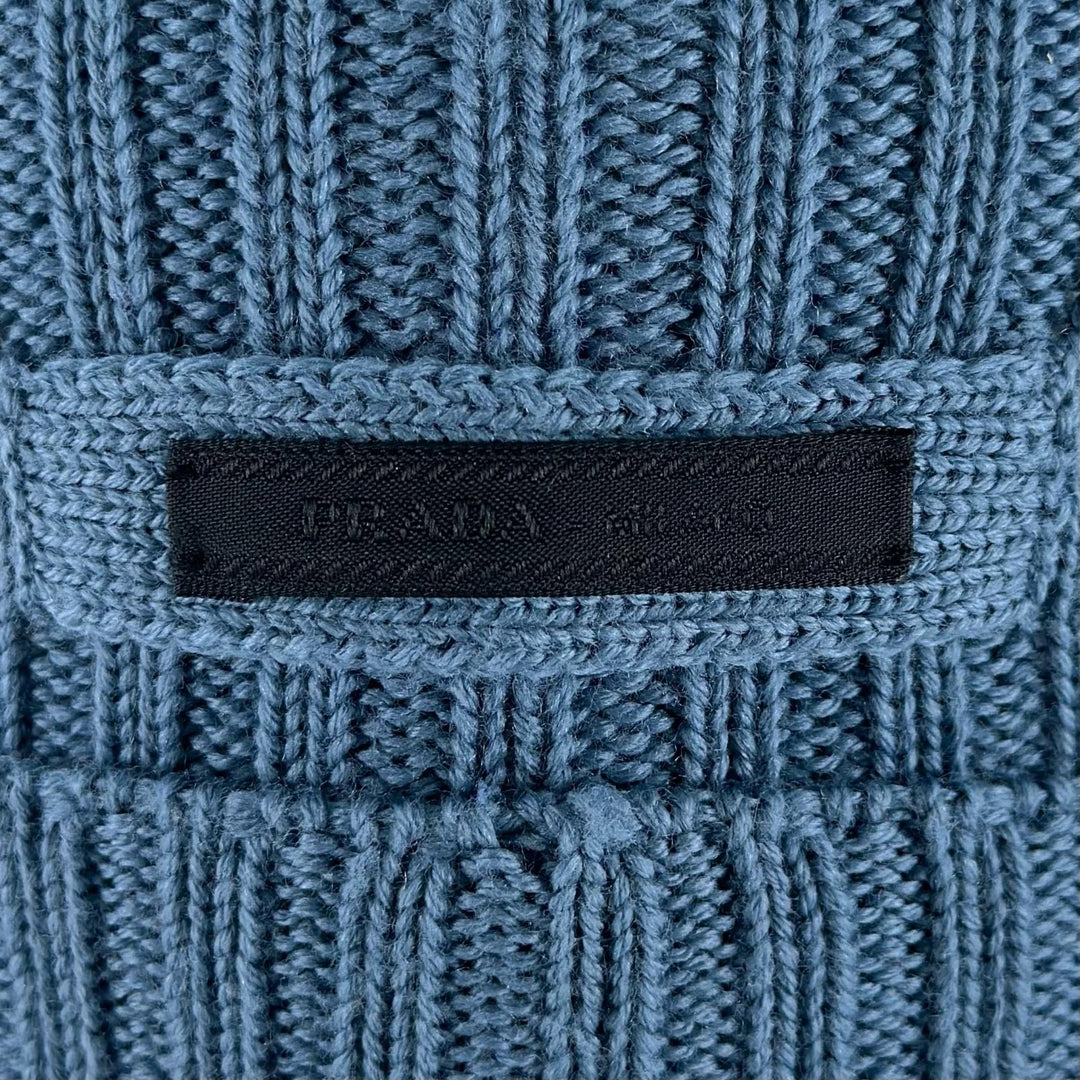 極美品▲PRADA プラダ UMD188 ウール100% ロゴタグ リブニット帽 ニットキャップ 帽子 ブルー M イタリア製 正規品 メンズ