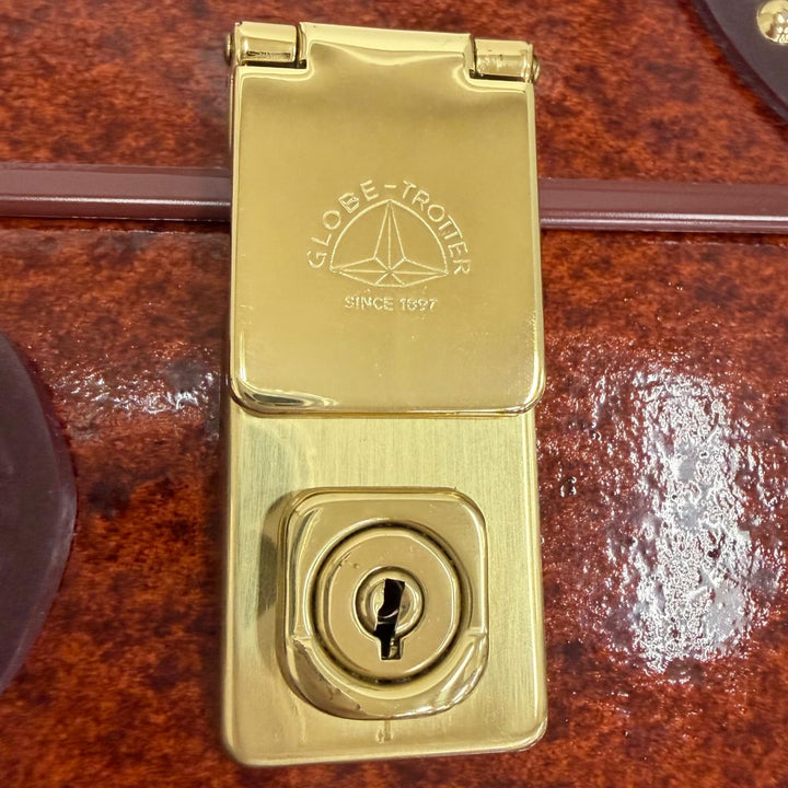極美品□GLOBE TROTTER グローブトロッター オリエント スモールキャリーオン キャリーケース スーツケース 2輪 漆/バーガンディ 英国製