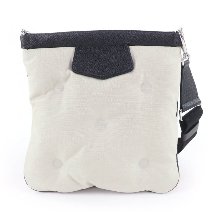美品★Maison Margiela 11 メゾンマルジェラ11 SB2WG0008 レザー使い グラムスラム スポーツ フラット ショルダーバッグ ライトベージュ