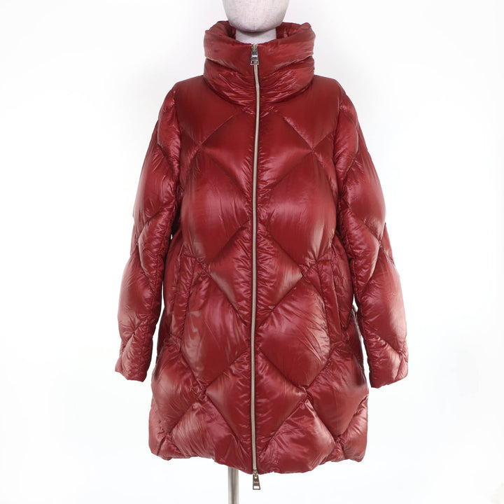 美品☆Herno ヘルノ PI1310D ロゴ金具 スタンドカラー ZIP UP ダウンコート ワインレッド 48 ルーマニア製 正規品 レディース