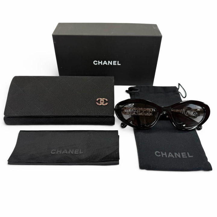 極美品☆CHANEL シャネル 5538-Q-A キャットアイ サイドロゴ サングラス ブラック ゴールド金具 54□18 140 デモレンズ イタリア製
