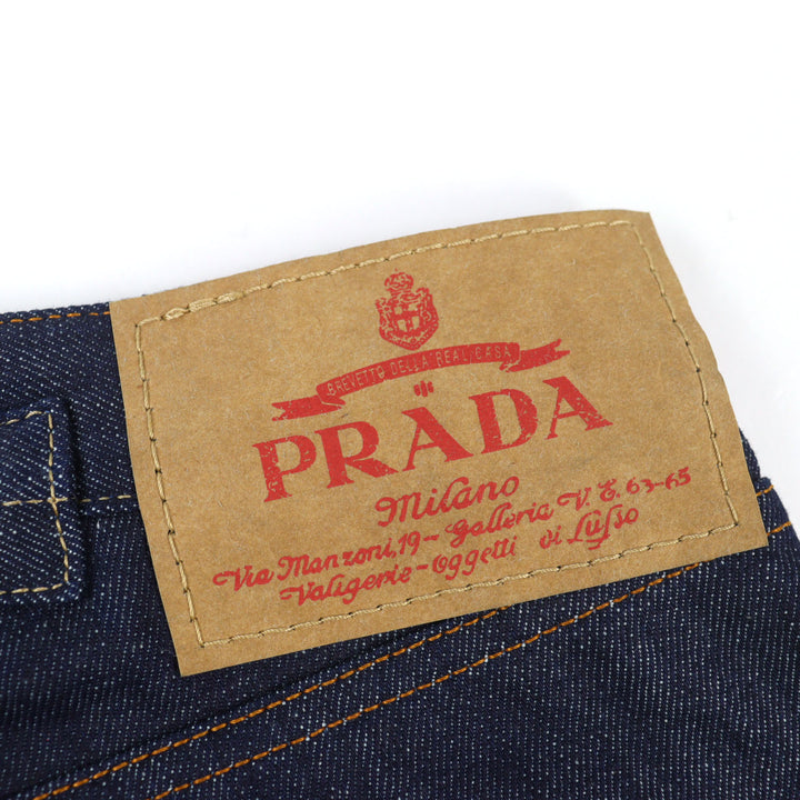 未使用品○PRADA プラダ 2024年製 GEP358 トライアングルロゴプレート ロゴレザーパッチ シンチバック デニムパンツ 29 正規品 メンズ