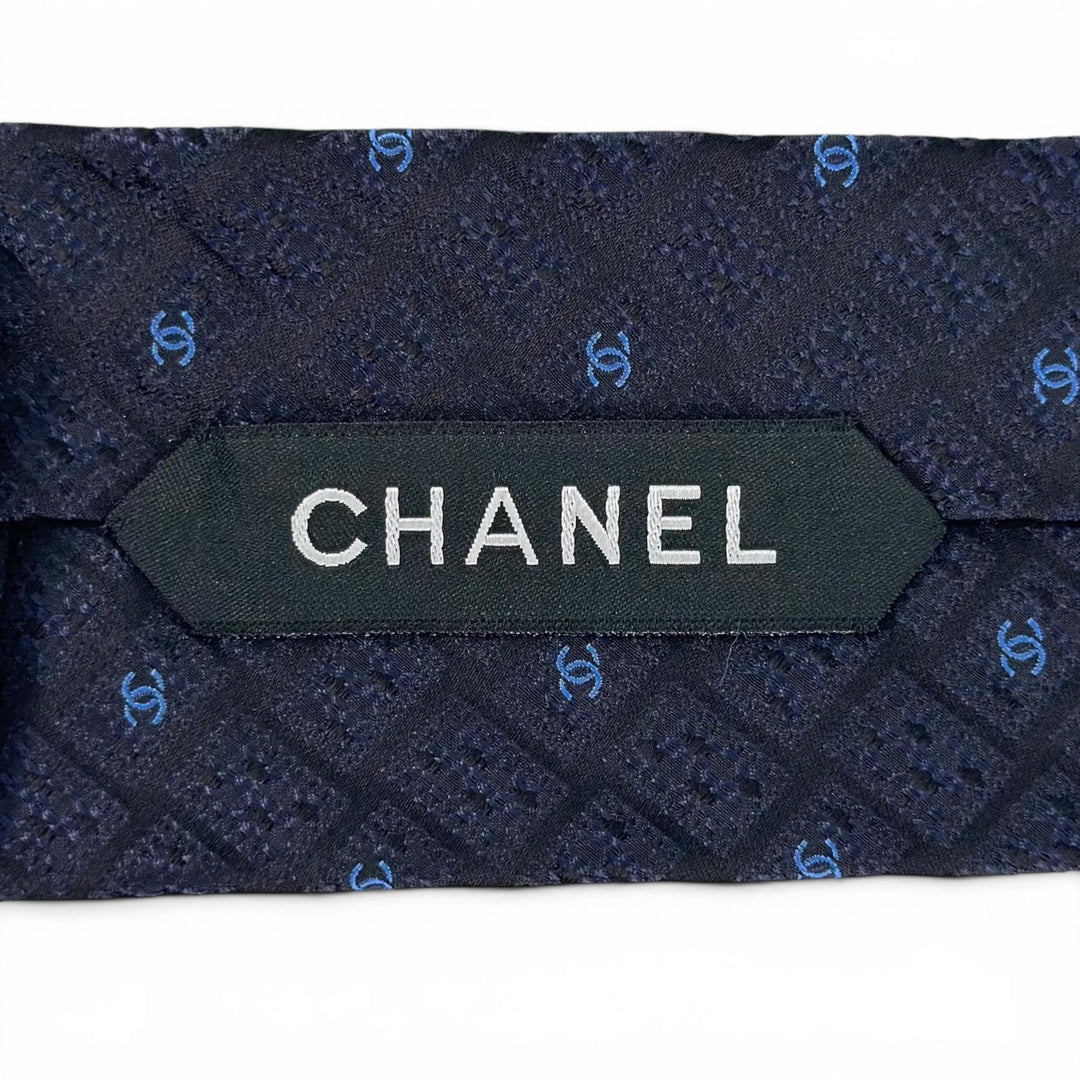 未使用品▲CHANEL シャネル シルク100% ココマーク柄 ジャガード ネクタイ ダークネイビー イタリア製 正規品 メンズ