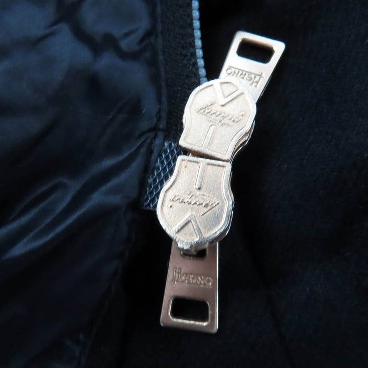 美品☆Herno ヘルノ ロロピアーナ社製生地使用 カシミヤ シルク フォックスファー付 スタンドカラー ZIP UP ダウンコート 黒 40 正規品
