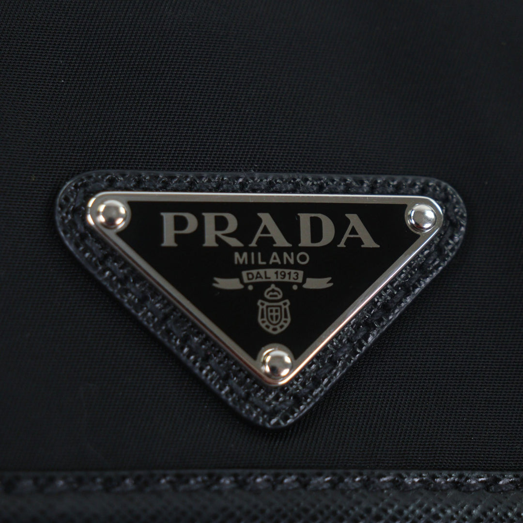 極美品▼PRADA プラダ 2VH176 ナイロン レザー トライアングルロゴ 三角プレート Re-Nylon ボディバッグ ブラック イタリア製 メンズ