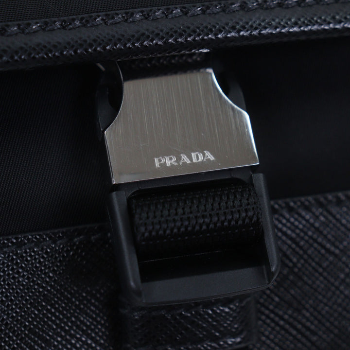 極美品▼PRADA プラダ 2VH176 ナイロン レザー トライアングルロゴ 三角プレート Re-Nylon ボディバッグ ブラック イタリア製 メンズ