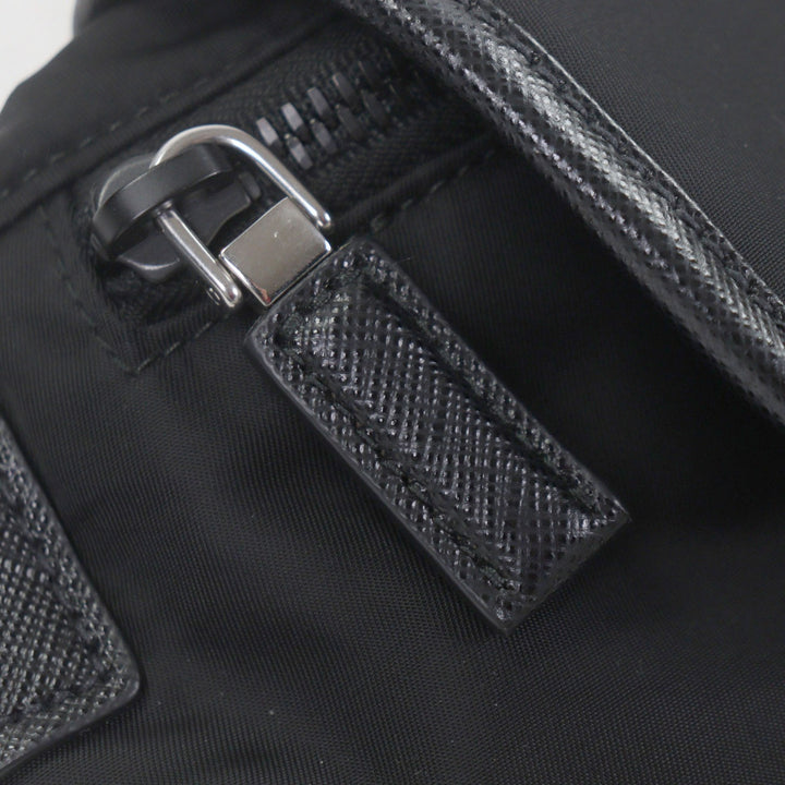 極美品▼PRADA プラダ 2VH176 ナイロン レザー トライアングルロゴ 三角プレート Re-Nylon ボディバッグ ブラック イタリア製 メンズ