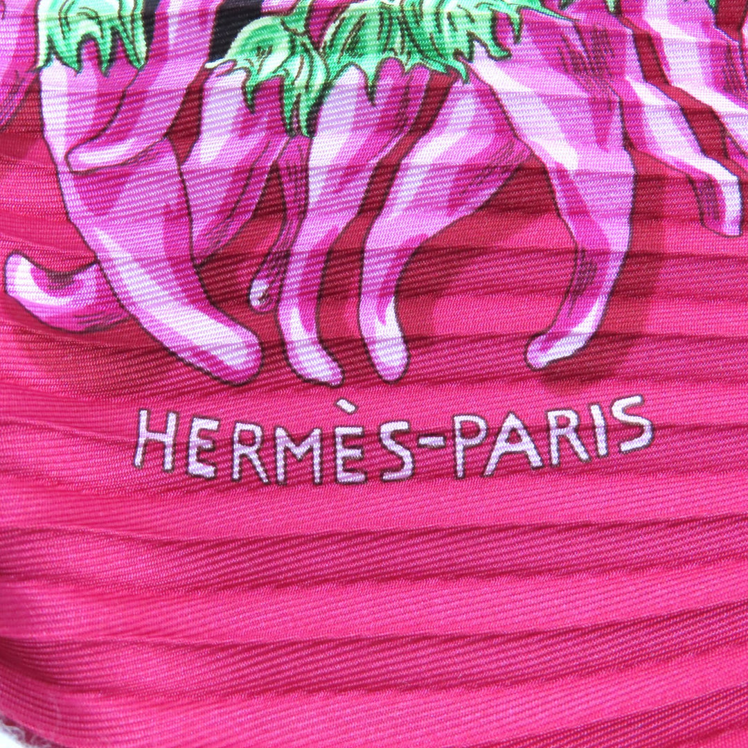 極美品★HERMES エルメス プリーツカレ AUXPAYS DES EPICES スパイスの国で シルク100％ マゼンタ スカーフ 箱付き レディース