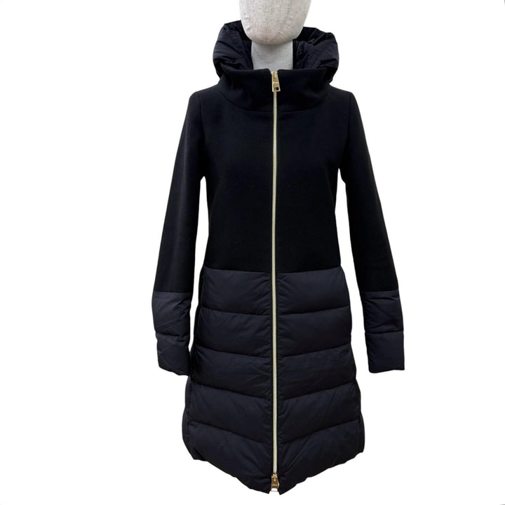 美品☆Herno ヘルノ PI0848D DIAGONAL WOOL AND NUAGE PARKA ウール切替 ダウンコート ブラック 38 イタリア製 正規品 レディース