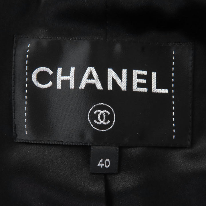 極美品☆CHANEL シャネル 22P P72419V63388 ライオンボタン クロップド ツイード ジャケット ホワイト 40 フランス製 正規品 レディース