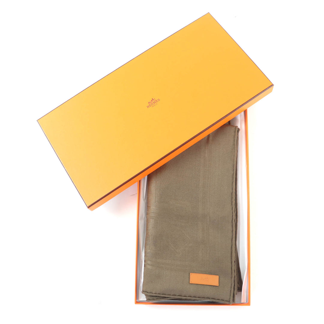 未使用品★HERMES エルメス カレ115 サングル カシミヤ シルク混 マロン・グラッセ レザーパッチ付き 超大判スカーフ 箱付 定価195800円