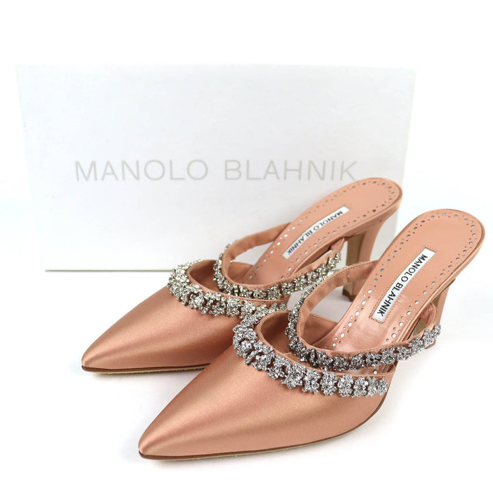 極美品△MANOLO BLAHNIK マノロブラニク VEDADAMU クリスタルビジュートリム ポインテッドトゥ サテン ミュール ピンクベージュ 37.5